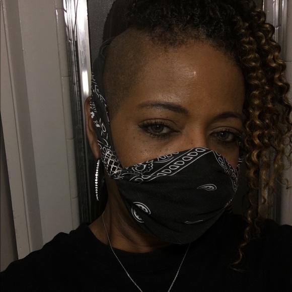 Face mask - Picture 2 of 2